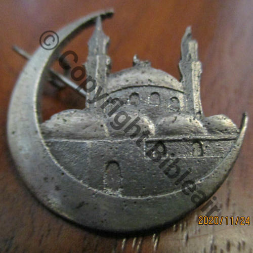 39.1.4  4eDRILLE C.575  I.39.RAO  LEVANT  SM  Eping bascule Dos lisse irreg Metal moule Src.montmaal 260EurInv 